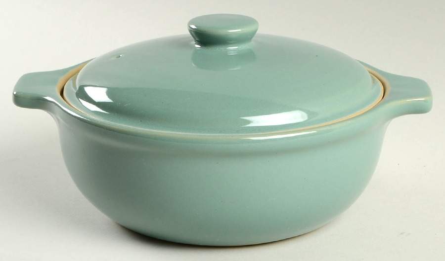 Manor Green 1 Qt Round Covered Casserole by Denby-Langley-1