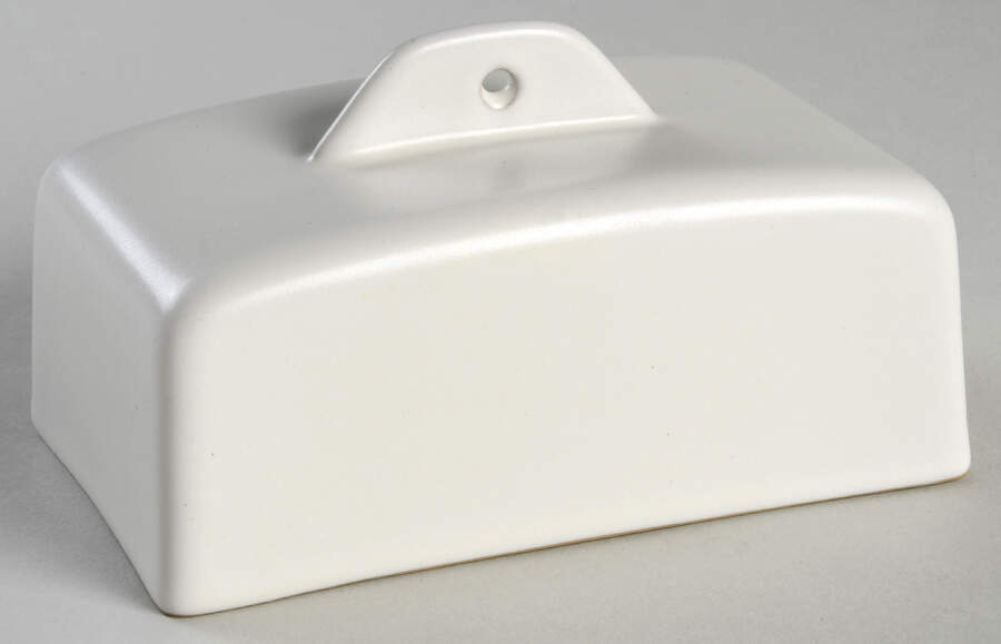 Ode Lid for Rectangular Butter by Denby-Langley-1