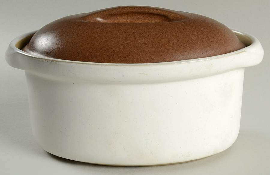 Potpourri White 2 Quart Oval Covered Casserole by Denby-Langley-1