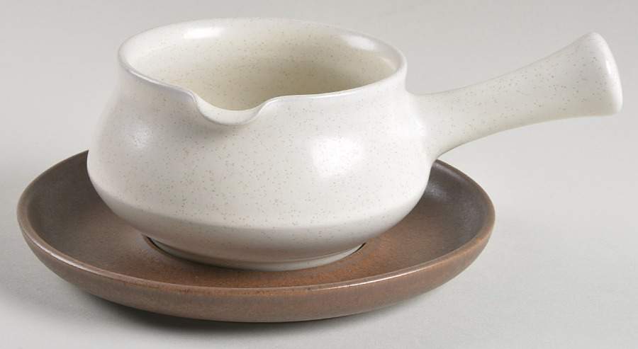 Potpourri White Gravy Boat & Underplate by Denby-Langley-1