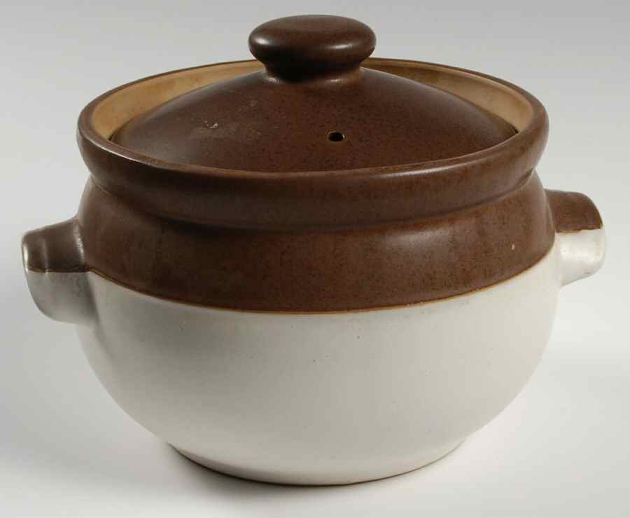 Potpourri White 1.5 Qt Round Covered Casserole by Denby-Langley-1