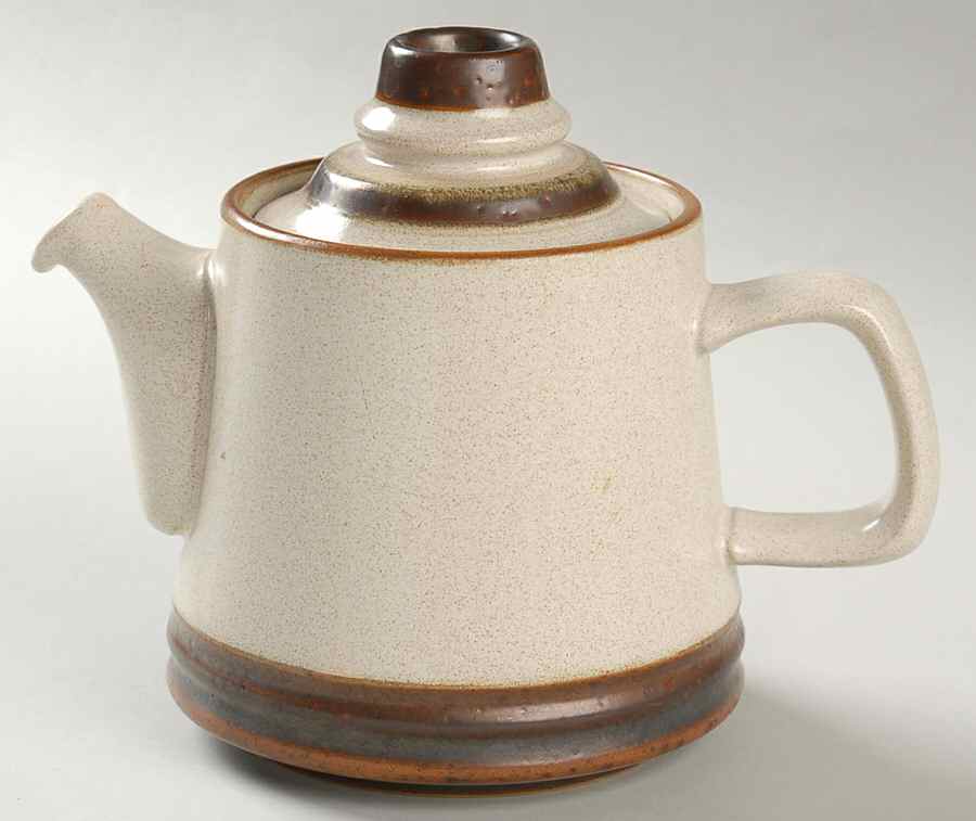 Potter's Wheel Rust Red Mini Teapot & Lid by Denby-Langley-1