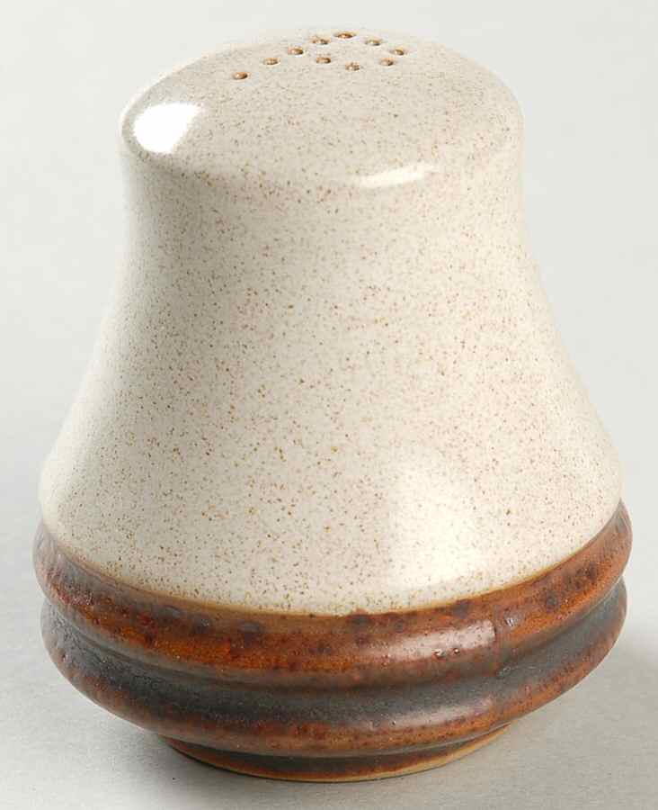 Potter's Wheel Rust Red Pepper Shaker by Denby-Langley-1