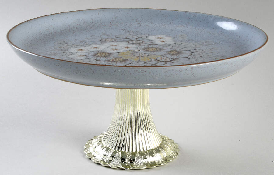 Reflections Cake Stand with 4"-5" Metal Pedestal  Hc by Denby-Langley-1