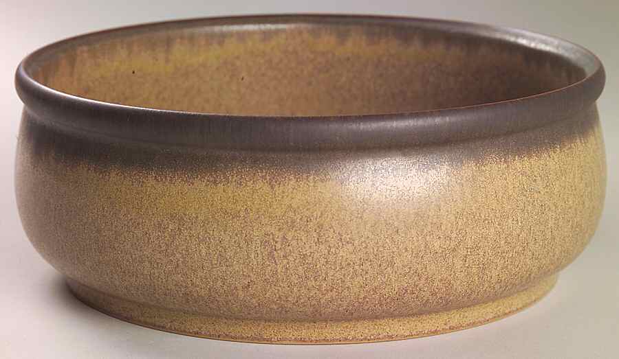 Romany Brown 9" Round Vegetable Bowl by Denby-Langley-1