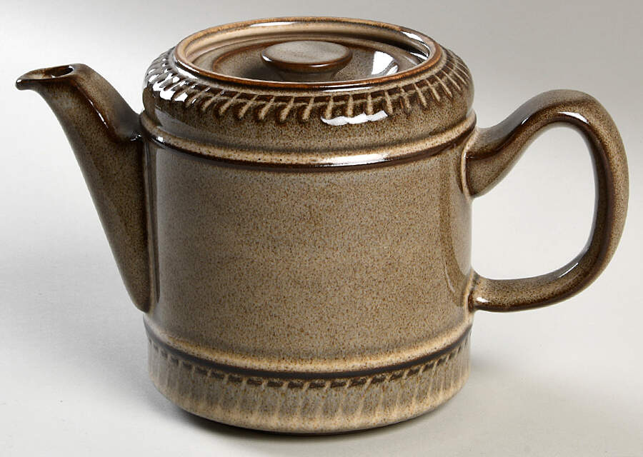 Sonnet Small Coffee Pot & Lid by Denby-Langley-1