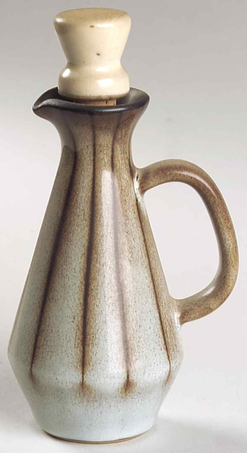 Studio Oil Or Vinegar Cruet and Stopper by Denby-Langley-1