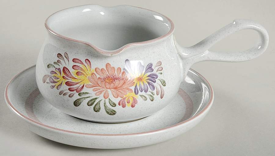 Summer Fields Gravy Boat & Underplate by Denby-Langley-1