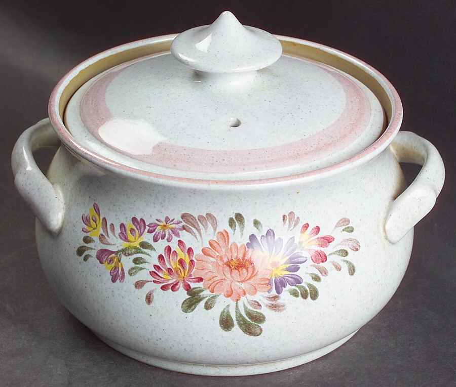 Summer Fields 1.25 Qt Round Covered Casserole by Denby-Langley-1