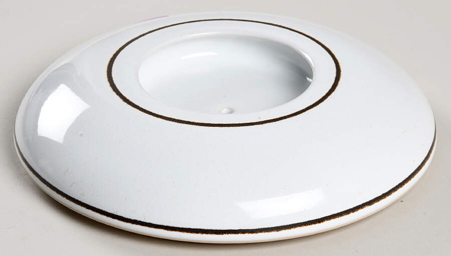 Vanilla Lid for 2 Qt Round Covered Casserole by Denby-Langley-1