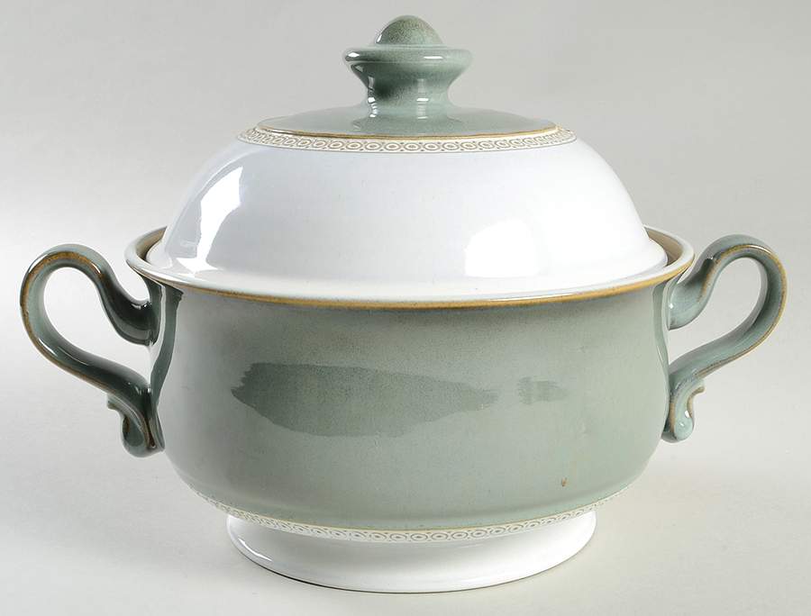 Venice 2 Qt Round Covered Casserole by Denby-Langley-1