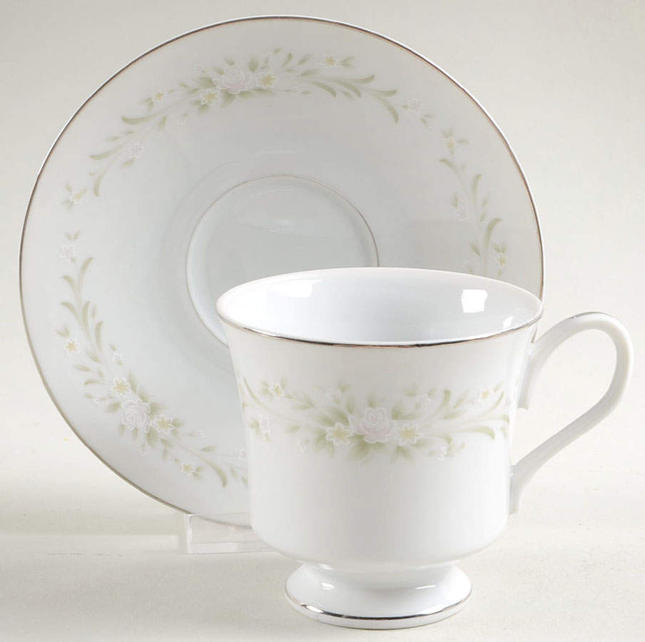 Larksong Footed Cup & Saucer Set by Diamond Craft-1