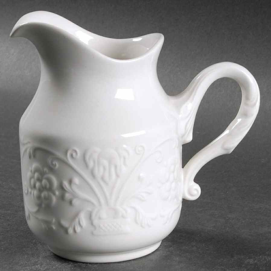 Renaissance Creamer by Diamondstone-1