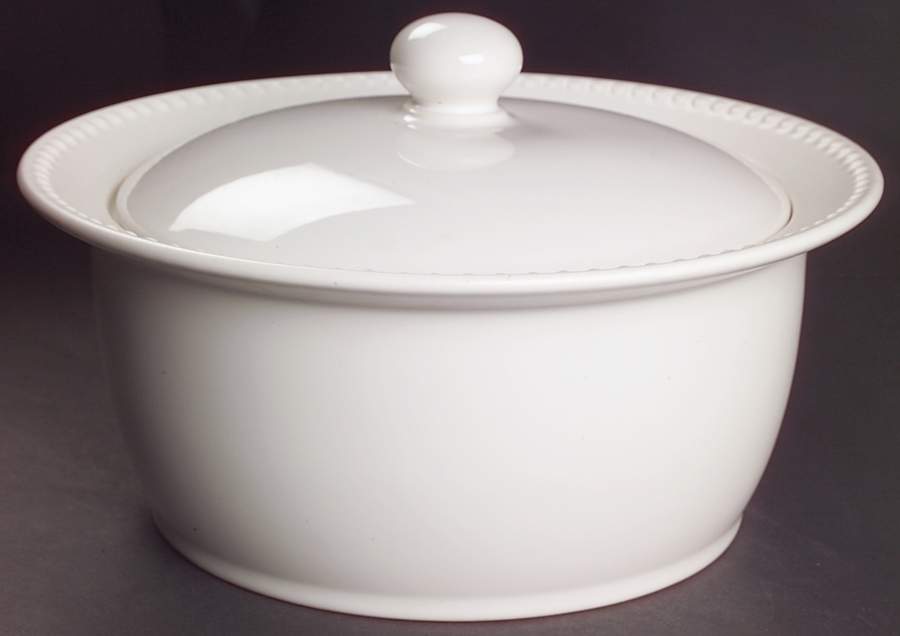 Rondure Rice 3 Quart Round Covered Casserole by Dansk-1