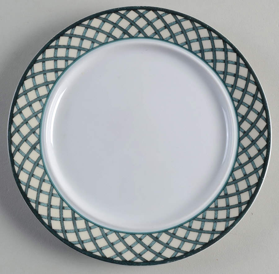 Nordic Holiday-Lattice, Ribbon&Berries Bread & Butter Plate by Dansk-1