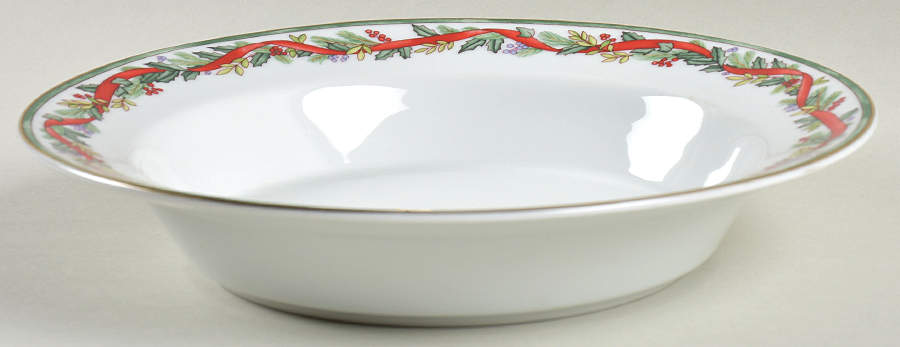 Nordic Holiday-Lattice, Ribbon&Berries Rim Soup Bowl by Dansk-1