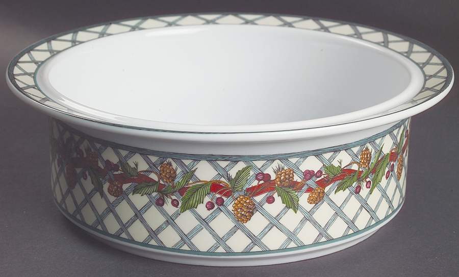 Nordic Holiday-Lattice, Ribbon&Berries 9" Round Vegetable Bowl by Dansk-1