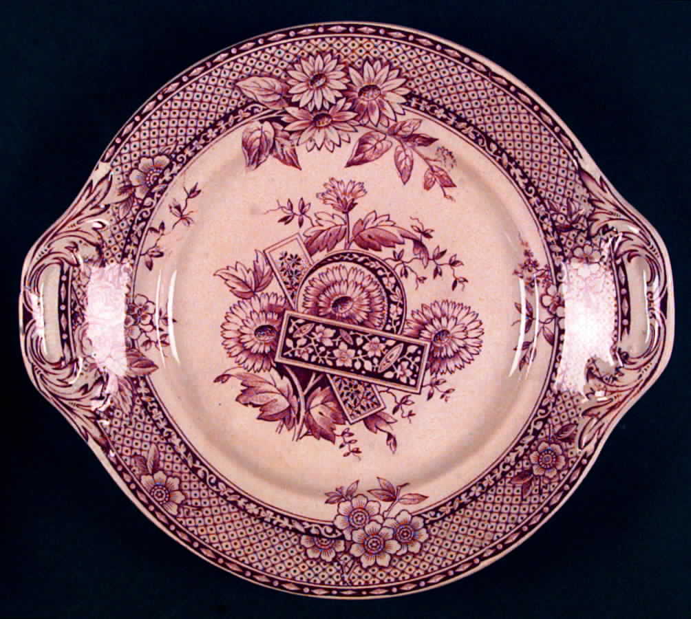 Marlborough Handled Cake Plate by Davenport-1