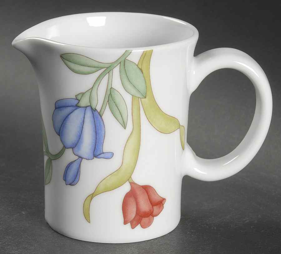 Marabello Creamer by Dansk-1
