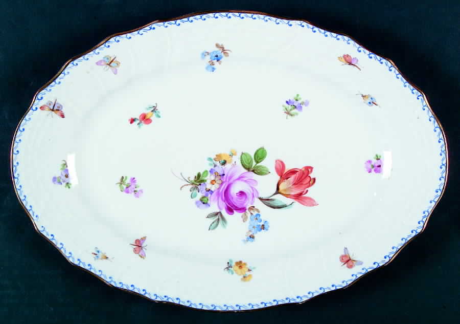 DRE42 13" Oval Serving Platter by Dresden (German)-1
