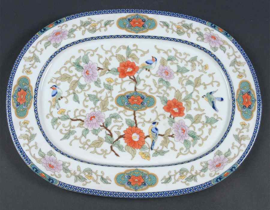 Ming 14" Oval Serving Platter by Distinctive Settings-1