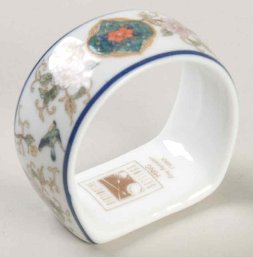 Ming Napkin Ring by Distinctive Settings-1