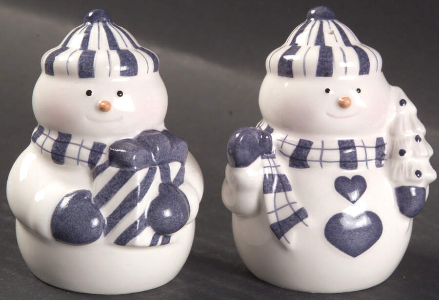 Bistro Christmas Figural Salt and Pepper by Dansk-1