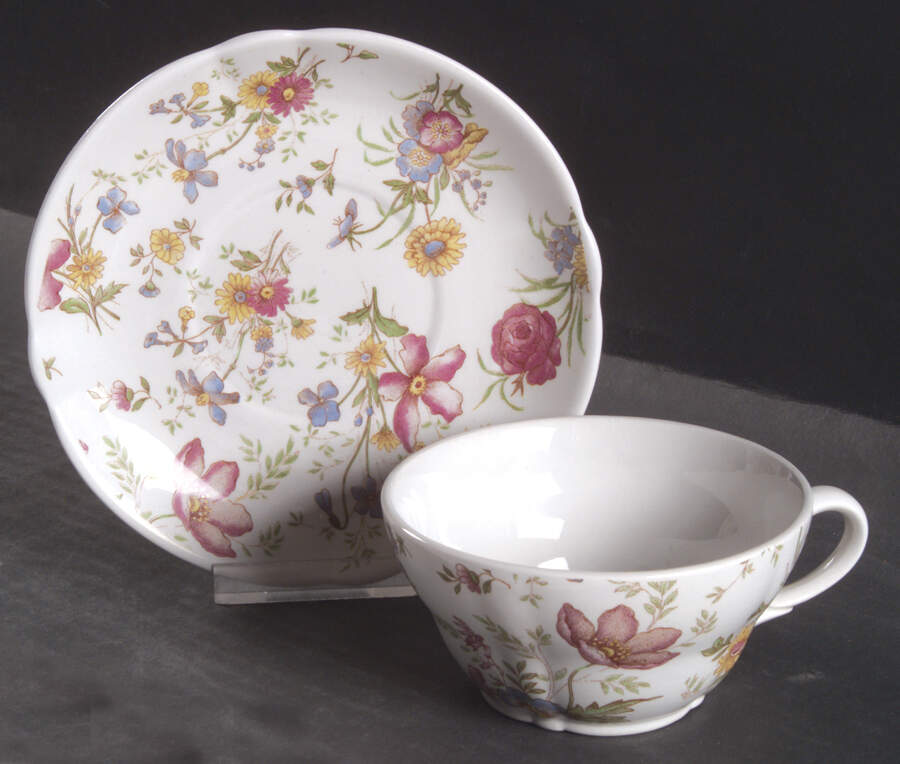 DIS12 Flat Cup & Saucer Set by Diamondstone-1