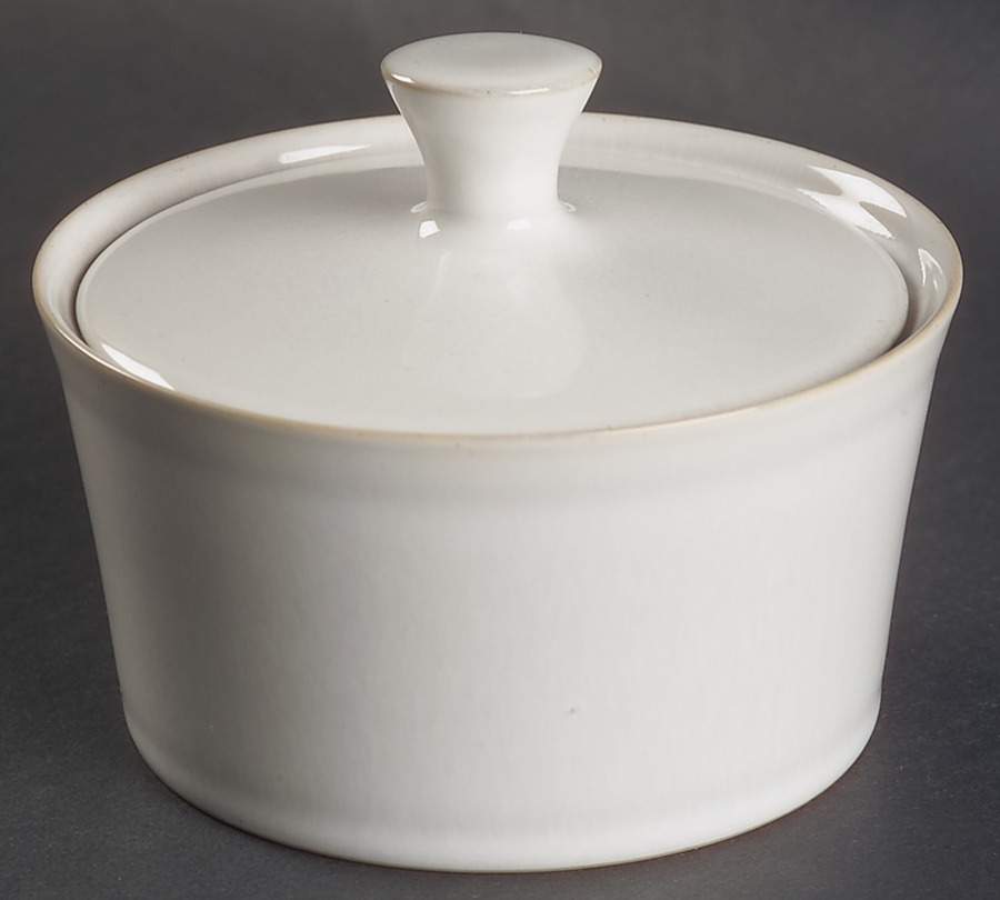 Signature (Coupe) Sugar Bowl & Lid by Denby-Langley-1