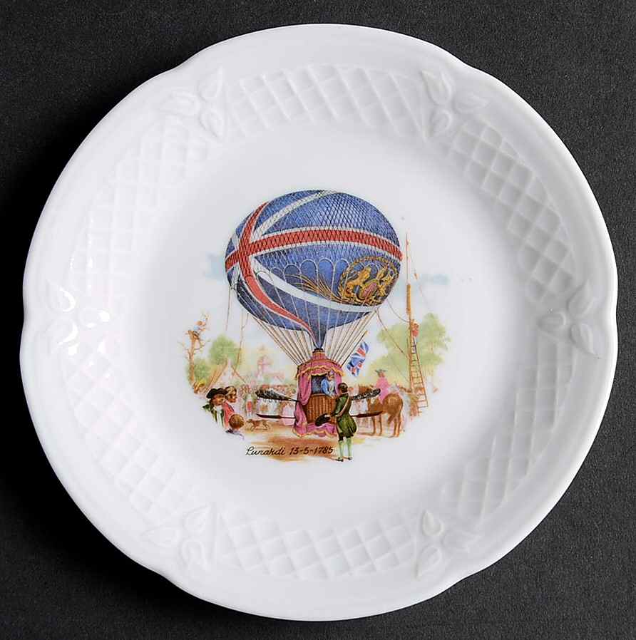 Hot Air Balloons Canape Plate by Philippe Deshoulieres-1