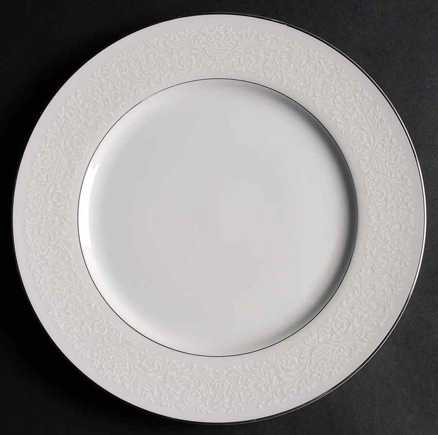 Lace Point Dinner Plate by Diamond Craft-1