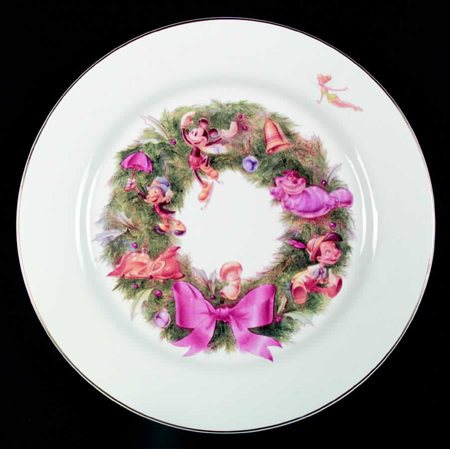DIN7 Dinner Plate by Disney-1