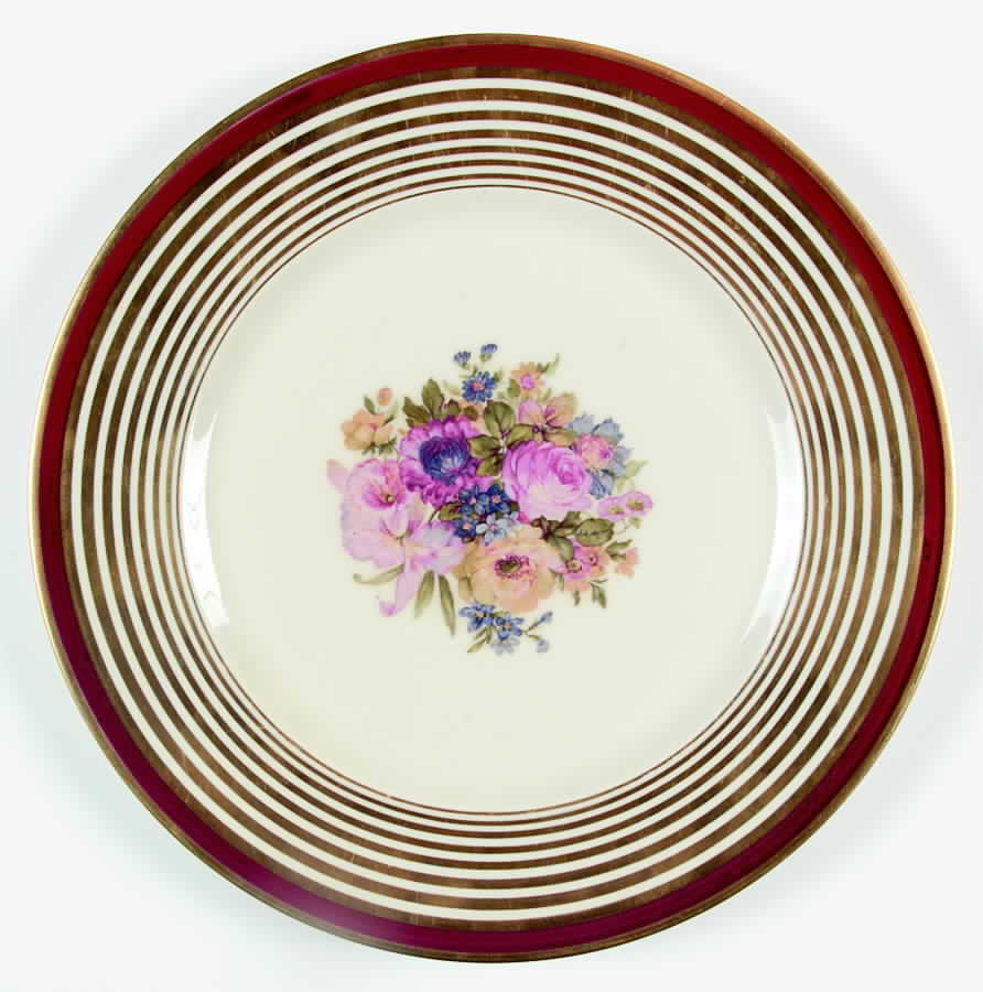 DDW3 Dinner Plate by Deluxe Decorating-1