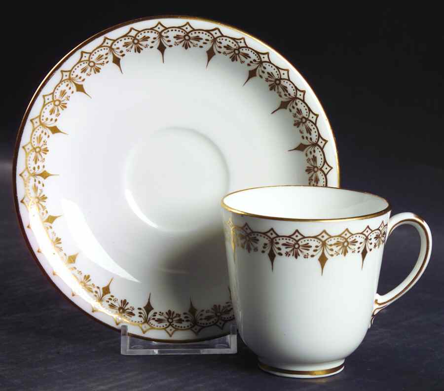 2875 Flat Cup & Saucer Set by Davenport-1