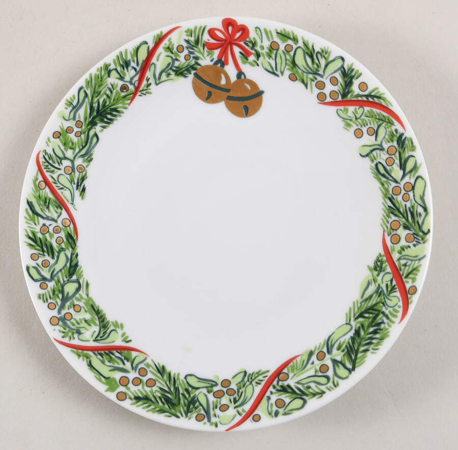 Holiday Wreath Canape Plate by Philippe Deshoulieres-1