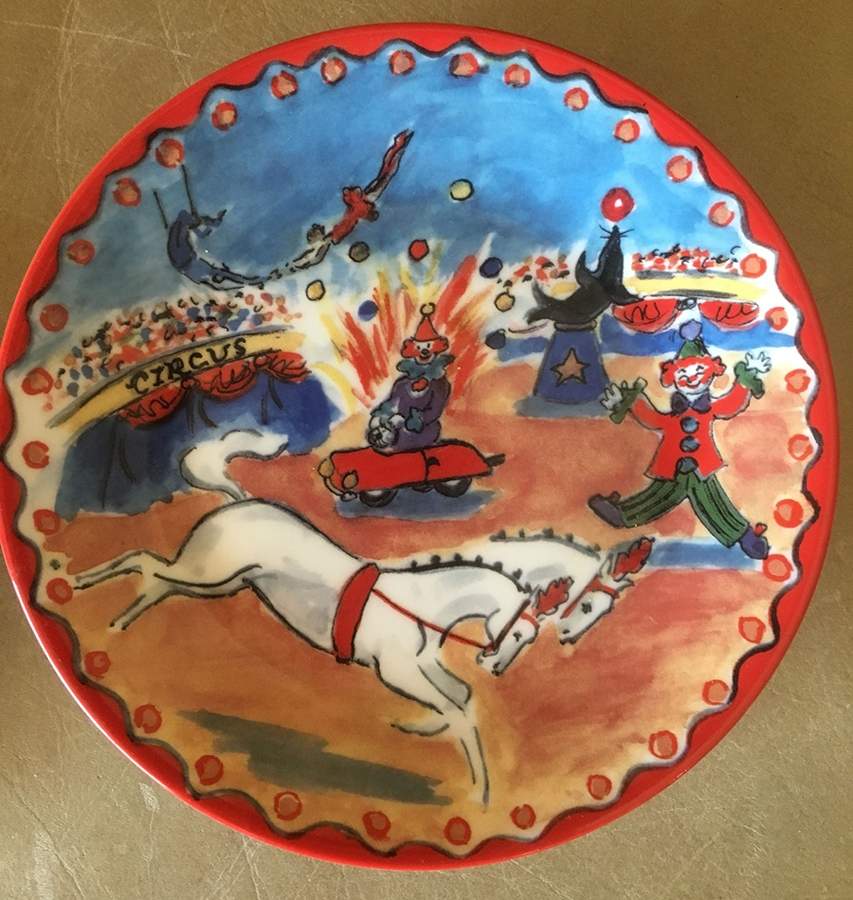 Le Cirque Canape Plate by Philippe Deshoulieres-1