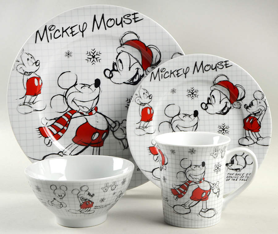 Christmas Sketchbook 4 Piece Place Setting by Zrike-1