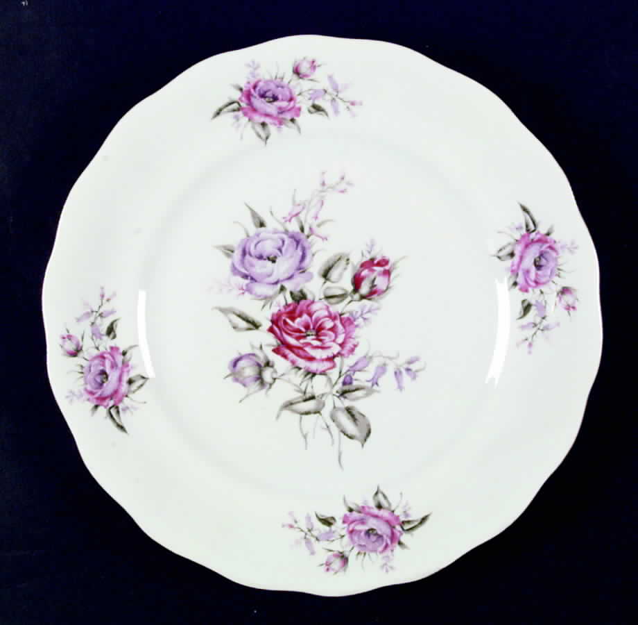 Flower Spray (Poland) Dinner Plate by Embassy (Poland)-1