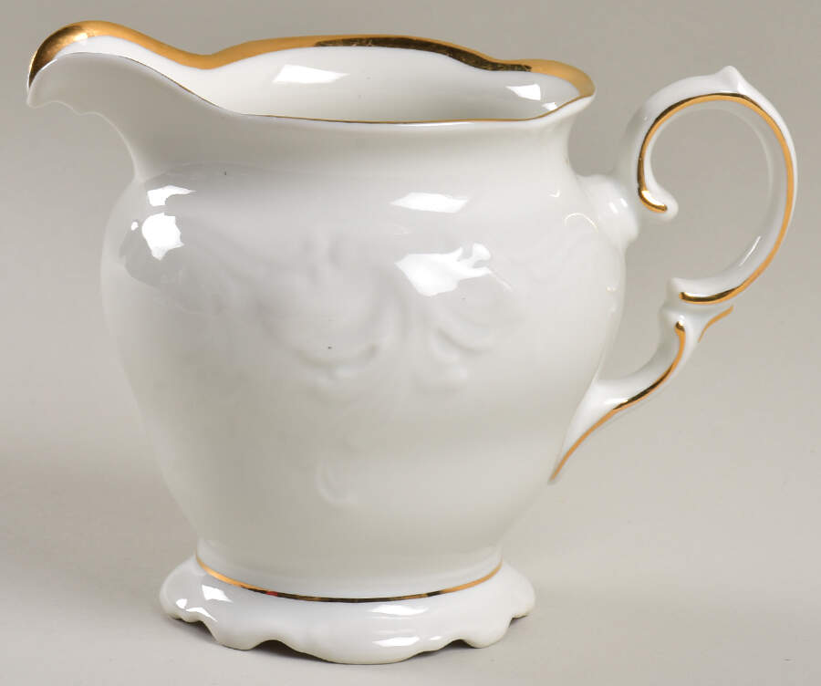 Genvieve (Poland) Creamer by Embassy (Poland)-1