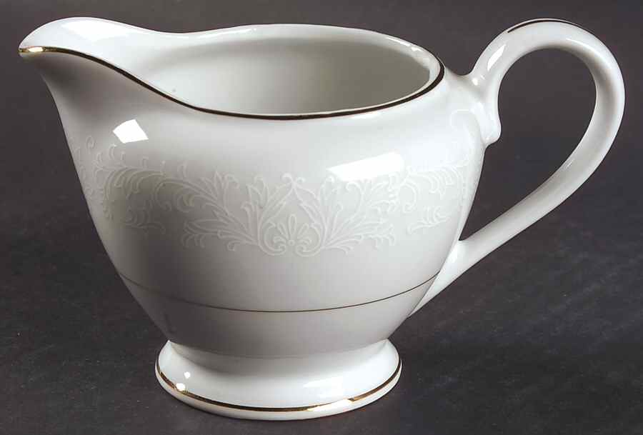 Touch of Gold (Japan) Creamer by Embassy (Japan)-1