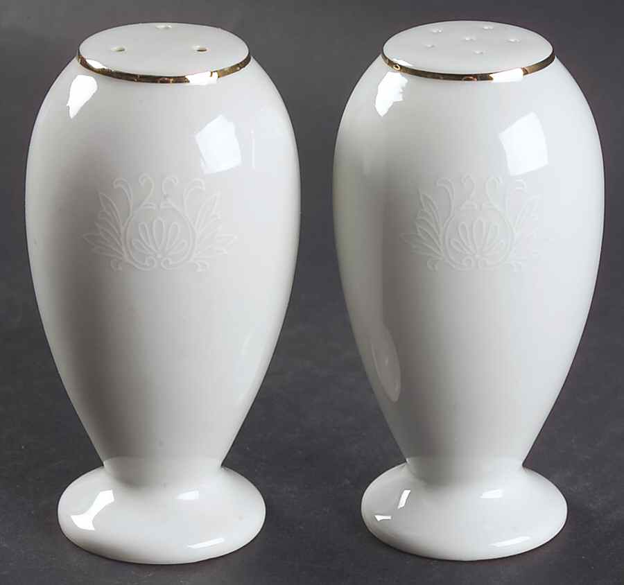 Touch of Gold (Japan) Salt & Pepper Set by Embassy (Japan)-1
