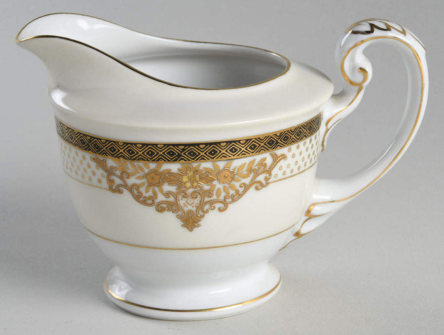Ambassador Creamer by Empress (Japan)-1