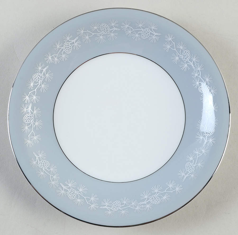 Belle Fonte Salad Plate by Empress (Japan)-1