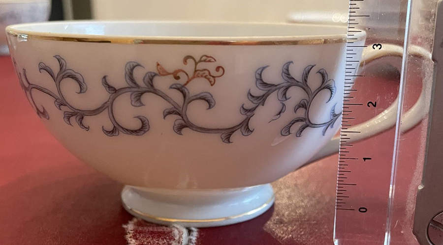 Blue Fantasy Footed Cup by Empress (Japan)-1