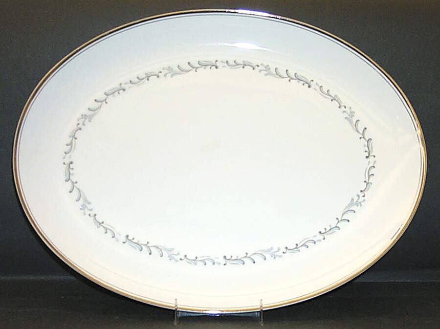 Celebration 16" Oval Serving Platter by Empress (Japan)-1