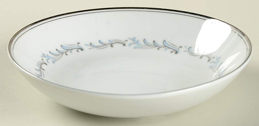 Celebration Fruit/Dessert (Sauce) Bowl by Empress (Japan)-1