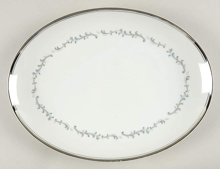 Celebrity Celebration 12" Oval Serving Platter by Empress (Japan)-1