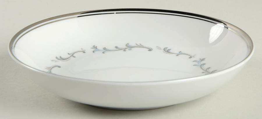 Celebrity Celebration Fruit/Dessert (Sauce) Bowl by Empress (Japan)-1