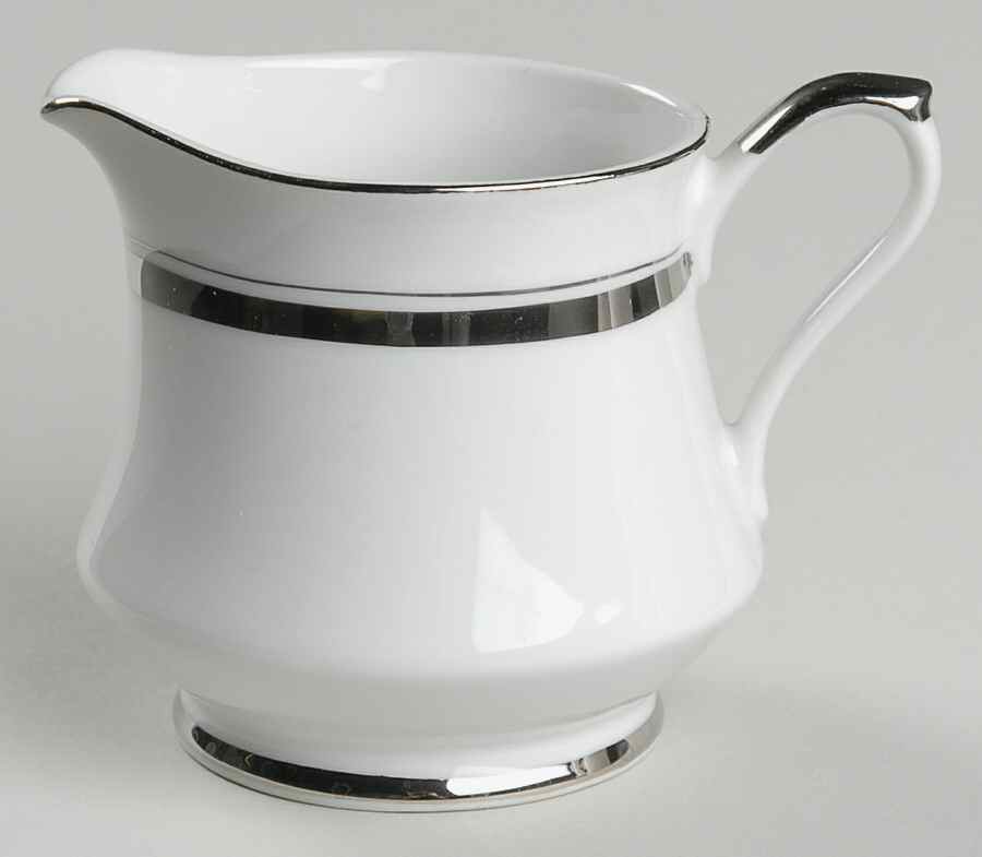 Crown Platinum Creamer by Empress (Japan)-1