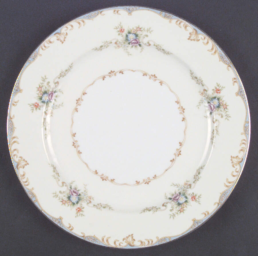 EMP24 (JAPAN) Dinner Plate by Empress (Japan)-1